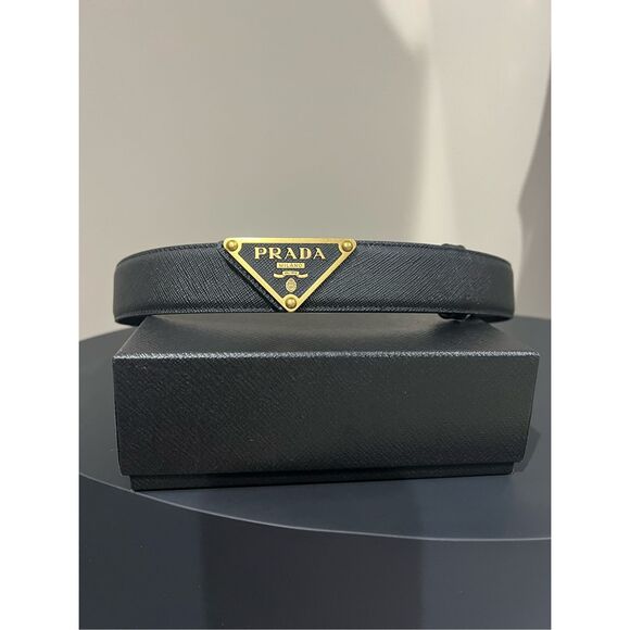 PRADA ELEGANT BLACK LEATHER BELT - Picture 1 of 6